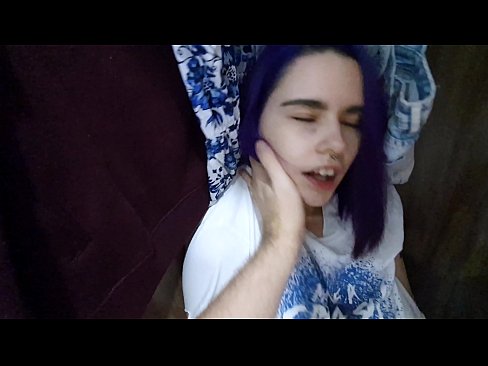 ❤️ Ketemu adhine ing lemari lan mbantu dheweke cum ❤️ Video jancok ing jv.3dhentaix.ru